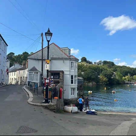 Apartment The Slipway Harbour & Parking 1 Min