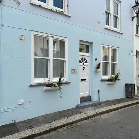The Slipway Harbour & Parking 1 Min Apartment Fowey