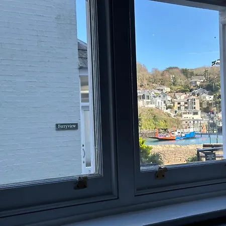 The Slipway Harbour & Parking 1 Min *