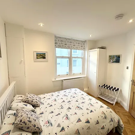 The Slipway Harbour & Parking 1 Min Apartment